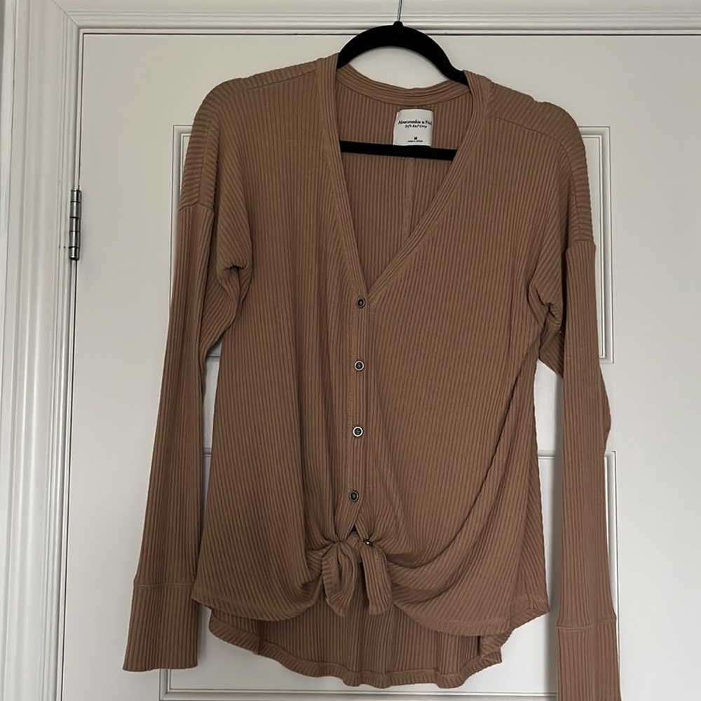 Abercrombie long sleeve